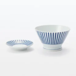 Vaisselle^Muji Assiette en porcelaine Hasami - Motif rayures éventail, Petite