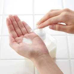 Boîtes Et Flacons Réutilisables|Flacons De Voyage Et Piluliers^Muji Flacon pompe 250 ml