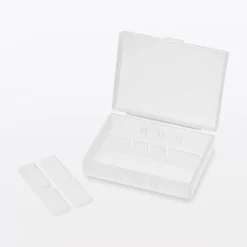 Boîtes Et Flacons Réutilisables|Flacons De Voyage Et Piluliers^Muji Petite boîte PP à compartiments