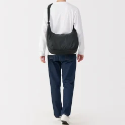 Sacs|Sacs^Muji Sac à bandoulière rembourré et déperlant en nylon recyclé