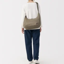 Sacs|Sacs^Muji Sac à bandoulière rembourré et déperlant en nylon recyclé