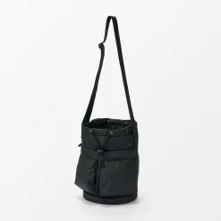 Sacs|Sacs^Muji Sac seau rembourré et déperlant en nylon recyclé