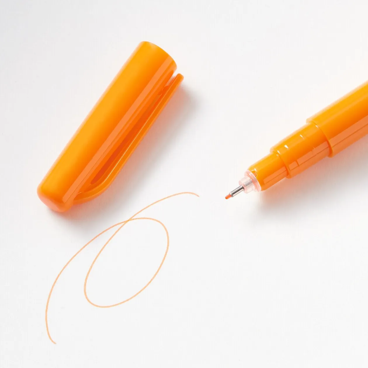 Feutres, Surligneurs Et Outils Correcteurs^Muji Stylo à encre à base d’eau, pointe fine - 0,5 mm, Orange