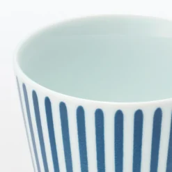 Vaisselle^Muji Tasse à saké en porcelaine Hasami - Motif rayures éventail